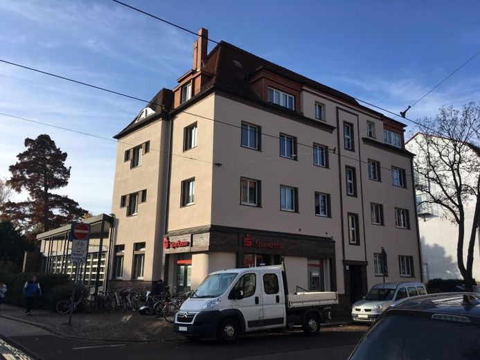 Appartement spacieux de 3 pièces avec balcon ! – Photo 1