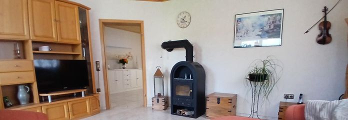 Wohnzimmer mit Kaminofen