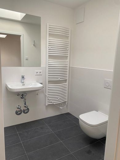 NIEUWBOUW in eerste bewoning: 2,5-kamerwoning met inbouwkeuken, dakterras en ondergrondse garage – Foto 12