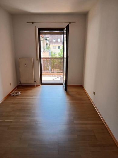 Beautiful quiet apartment directly near the lake and nature reserve – Kinderzimmer