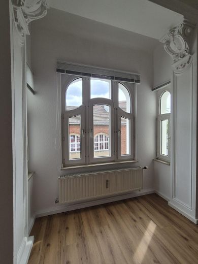 Mieszkanie 2-pokojowe w budynku wielorodzinnym – Schlafzimmer Erker
