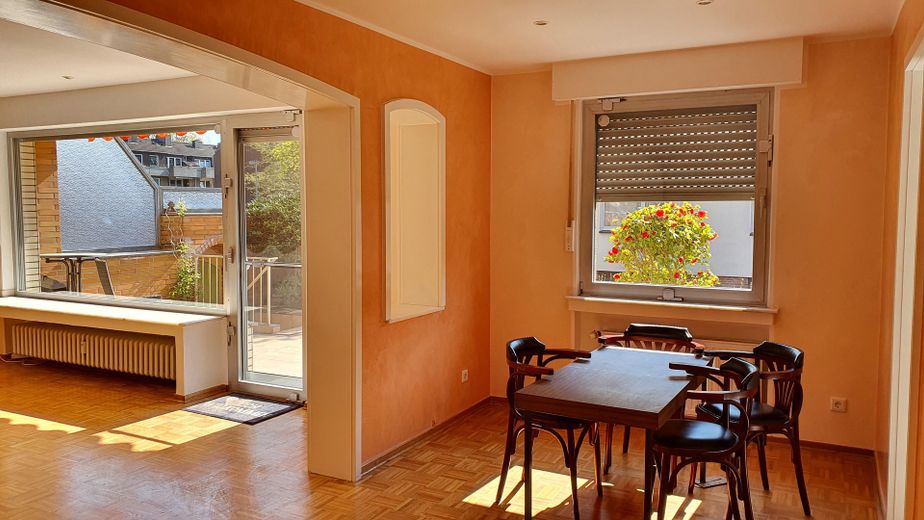 Rahm: garden apartment with house-in-house character – Foto 9