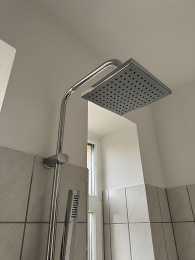 Badezimmer (Dusche)
