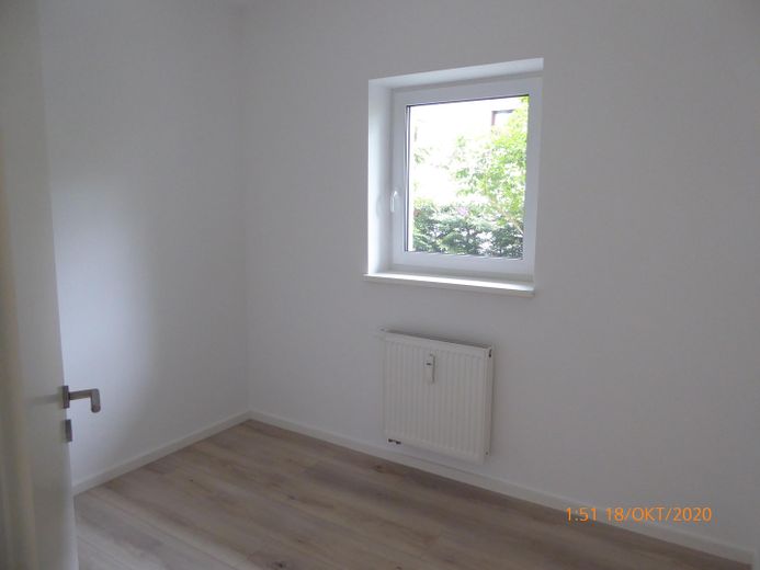 NACHMIETER für Traumwohnung in Traumlage gesucht! – Büro oder Ankleide