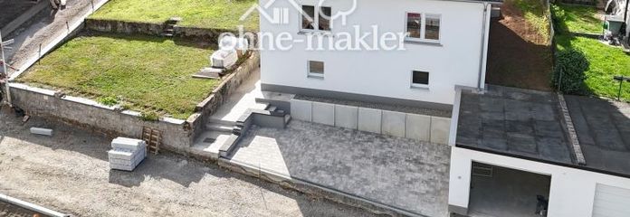 Geniş arsası ve ormanlık alanı bulunan kapsamlı şekilde modernize edilmiş müstakil ev