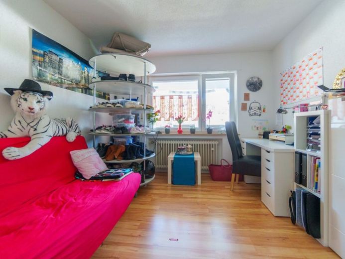 MURRHARDT: Tip Top renovierte 3 Zi-Wohnung - schöne Einbauküche - Balkon. – Bild 11