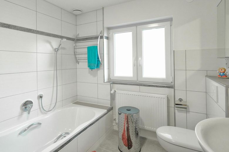 Badezimmer EG