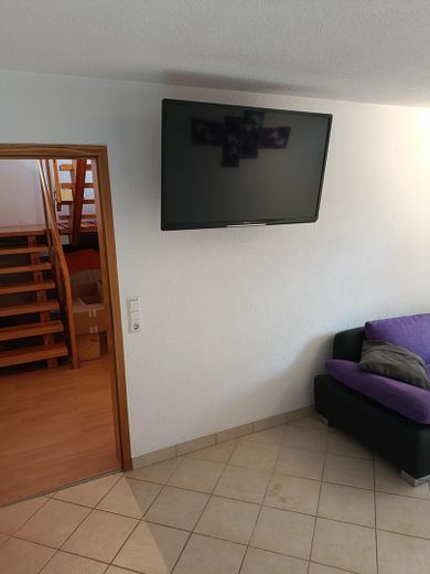 Einzigartiges Holzhaus im Grünen in Randlage und doch zentral – Foto 15