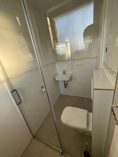 +++ Stilvolles Micro-Appartment in Top Lage nahe Bahnhof Feuerbach +++(7) – Badezimmer