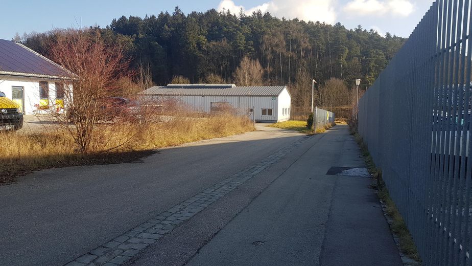 Zadbany obiekt komercyjny w dobrej lokalizacji, GRZ 0,6 GFZ 1,0 – Zdjęcie 15