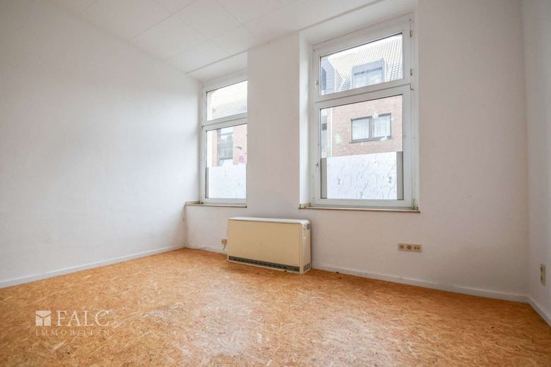 Erdgeschosswohnung - solide Basis mit guter Verkehrsanbindung – Schlafzimmer 2
