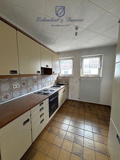 2 bis 3-FH mit Garten + Garage in guter Lage von Sulzbach – Küche 1.OG