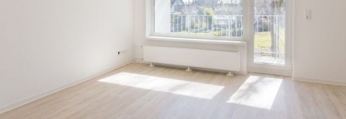 Відремонтована 1,5-кімнатна квартира на першому поверсі з лоджією та терасою