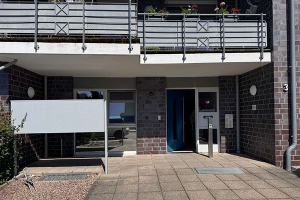 Elten: Kapitalanlage mit Zukunft – Erdgeschosswohnung im Herzen des Ortskerns