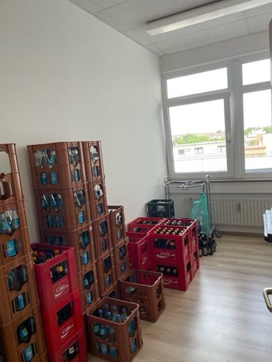 günstiger Büroraum in Gemeinschaftsbüro im Industriegebiet Leonberg an der Autobahn – Büro 3