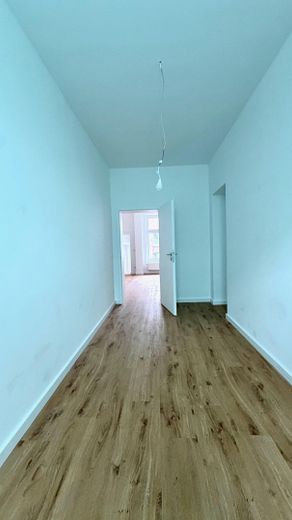 Fully renovated old building, first occupancy - perfect for 2-person shared flat / couples – Schlafzimmer / Arbeitszimmer