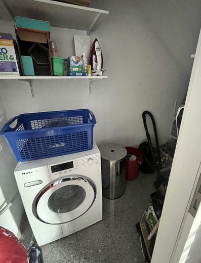 Abstellkammer neben der Küche