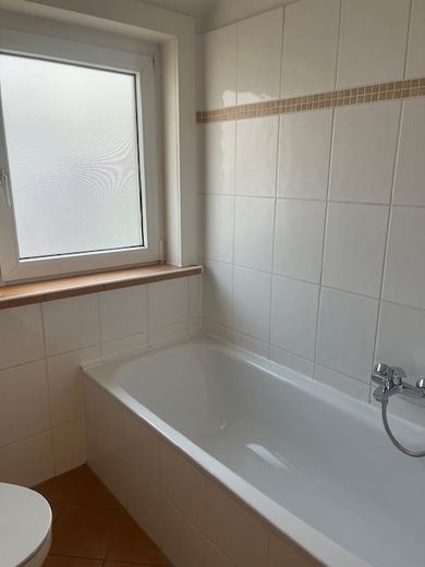 Lichtdurchflutete charmante 3 Zi-DG-Whg. renoviert-in bester grüner Lage - – Foto 28