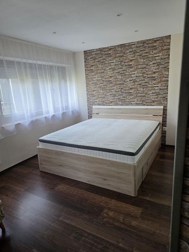 Атмосфера будинку замість квартири 108,5 м² комфорту для життя з каміном 2 балконами та сучасною кухнею в Solingen-Wald – Schlafimmer (4. Ebene)