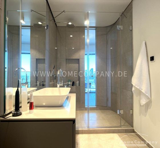 f7e95ab26626daa8b4501eeae9d4d456e96ad293.jpg