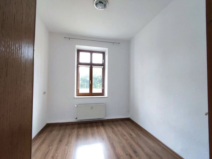 3 Zimmer Altbauwohnung in Forst (Lausitz) - www.ohnemaklerprovisionverkaufen.de – IMG_1653