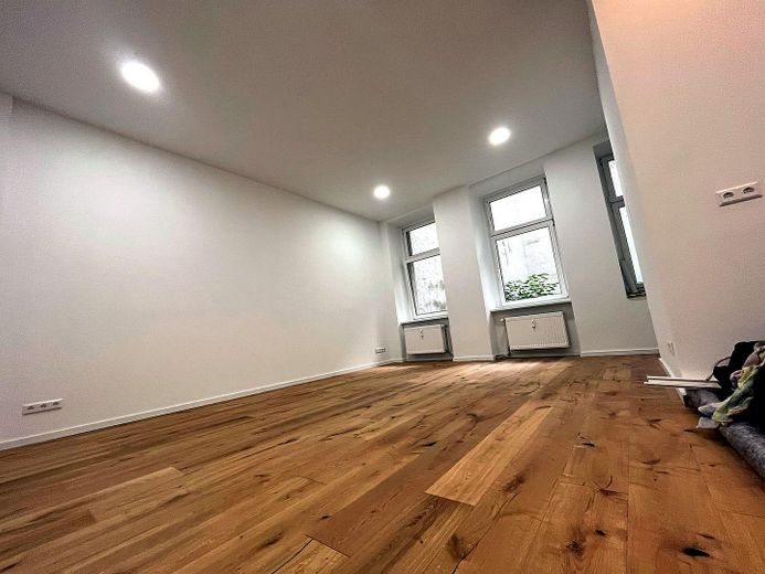 Wohnen auf Zeit am Boxhagener Platz – vollmöbliertes, saniertes 1-Zimmer-Altbau-Atelier ab 01.10.26 – Foto 17