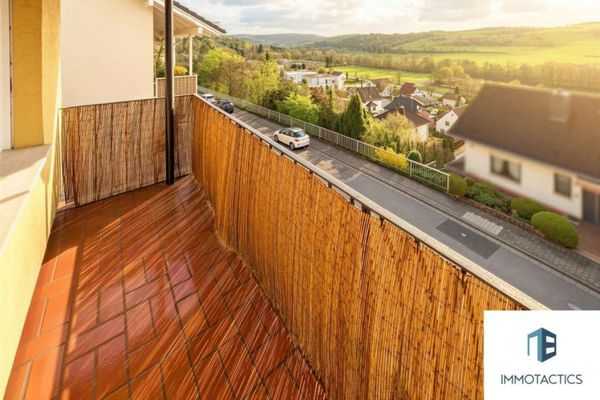 Südlich ausgerichtetes Einfamilienhaus mit Weitblick, Terrassen & Garage in Bad Sobernheim