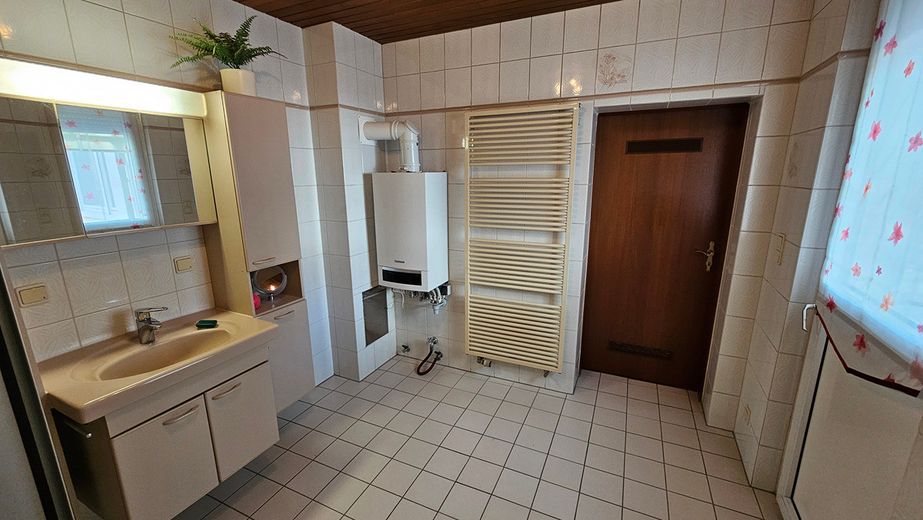 Mayen merkezinde hemen oturulabilir, alan açısından harika müstakil ev – komisyonsuz! – Foto 20
