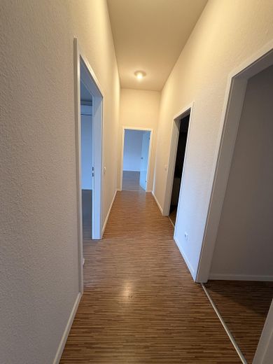 Helle Büro-/Praxisräume 110 qm in bester Lage – Flur