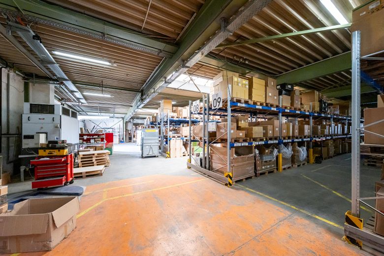 50m² / 100m² / 200m² / 400m² / 1200m² various halls storage / production / workshop – Photo 8