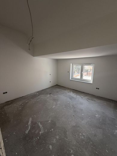 Ático diáfano con estilo loft tras reforma integral: 2 habitaciones + vestidor y balcón – Schlafzimmer_Rohbau
