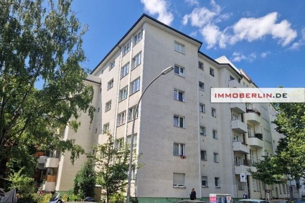 IMMOBERLIN.DE - Wohnung mit Lift gegenüber der Deutschen Oper