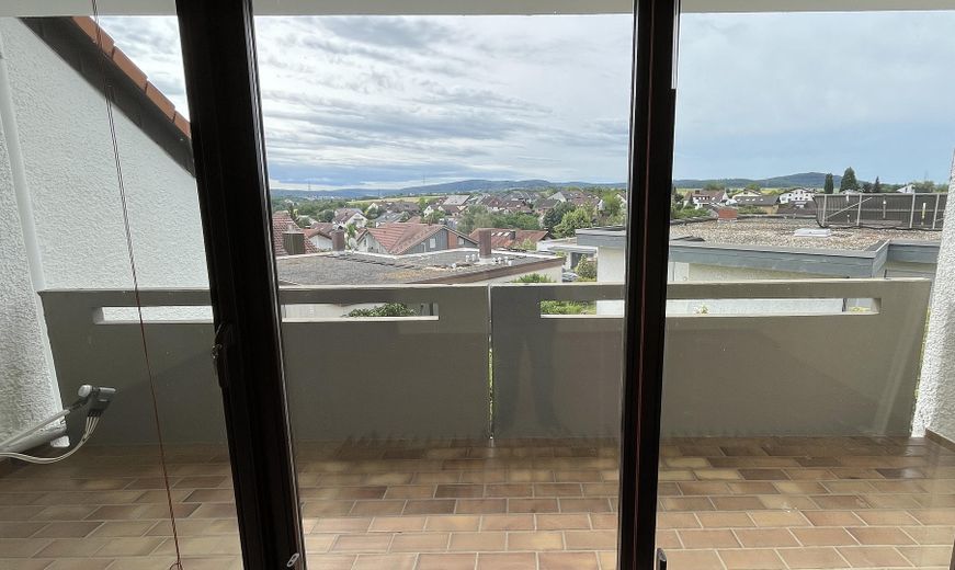 OG Zimmer 1 Balkon