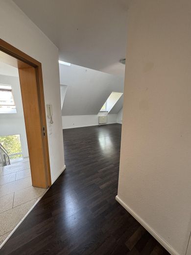 stilvolle 2-Zimmer-DG-Wohnung mit beeindruckender Raumhöhe - zentral in Mz-Kastel, von privat – Foto 13