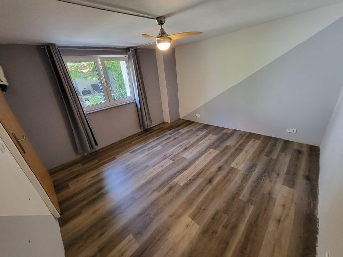 Büro/Kinderzimmer