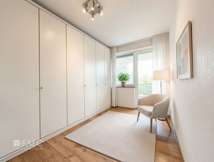 Familienglück im Grünen: Reihenendhaus mit Garten, Garage und viel Platz in Remscheid-Lüttringhausen – Ankleidezimmer / Kinderzimmer