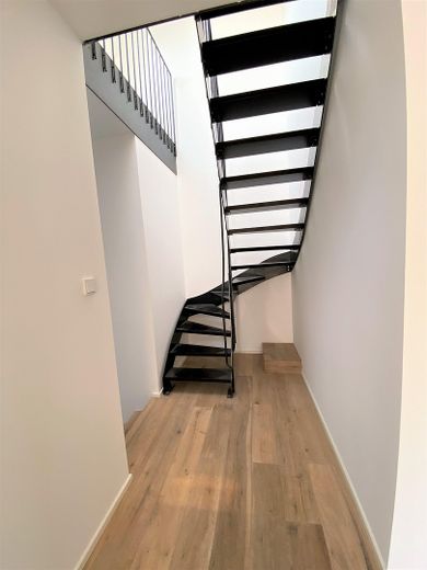 Exklusive 4-Zimmer-Maisonette-Wohnung im Dachgeschoss mit 2 Balkonen – Rüttenscheid – Foto 11