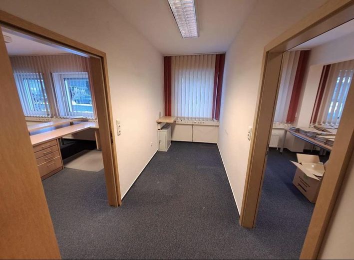 Office space 90 m2 in a central location, in Büchen – Photo 7