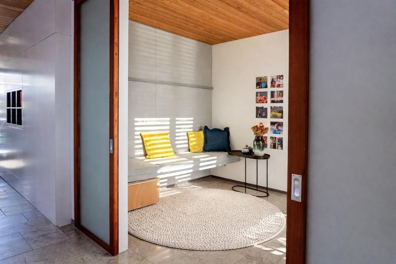 Büro mit Sitznische