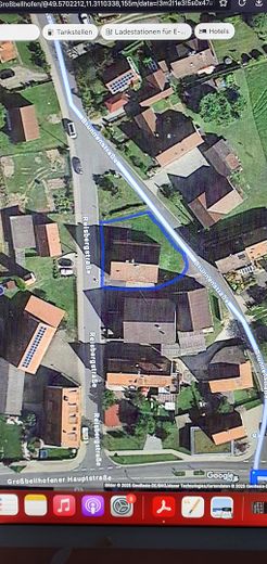 Vecchio casale con 9 stanze, garage e tre piani sottotetto – Foto 29