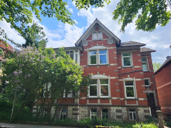 Dolna dzielnica wschodnia! Piękne 2-pokojowe mieszk. SW 1. piętro po lewej E5 – Foto 1
