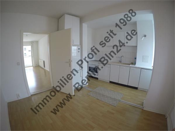 Wohnzimmer Balkon Südseite -2er WG geeignet – GP - GP - 15.08.2016 246