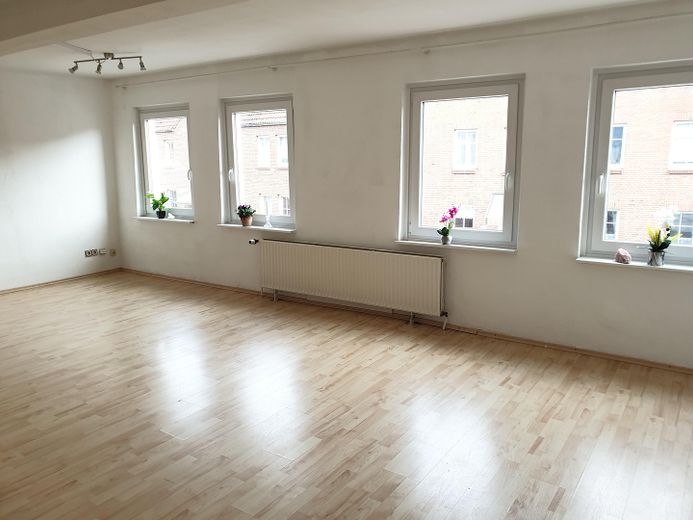 Stilvolle 3 Zi Maisonettewohnung zum Wohlfühlen – .....lichtdurchflutet
