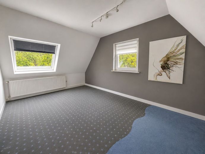 Charakterimmobilie mit Einliegerwohnung auf außergewöhnlichem Naturgrundstück – Bild 20