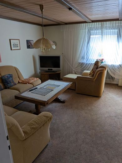 Gepflegte Doppelhaushälfte zu verkaufen in Waldsassen – EG, Wohnzimmer