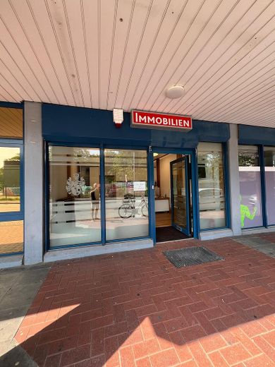 gleich neben ARGE und ACTION 