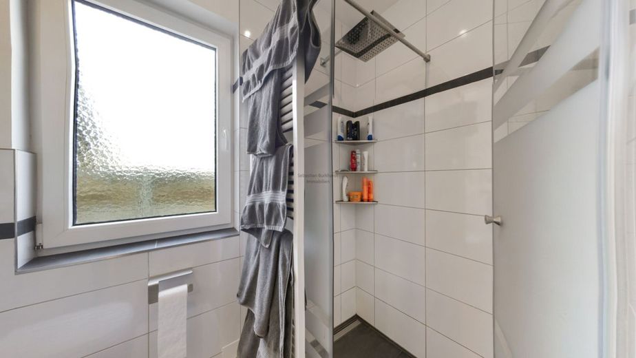 *** Altbau trifft Moderne - Vielseitiges Zuhause für die ganze Familie – Neubau_EG_Bad