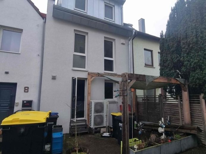 Eine Wohnung suchen - ein Haus bekommen !!! – Foto 1