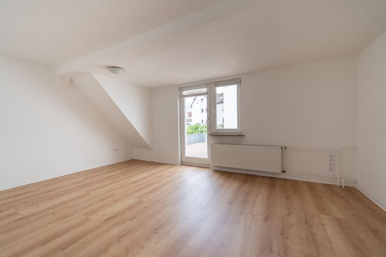 Kirchhain- Innenstadt Zentral - Frisch renoviertes Wohnhaus ! – Foto 2