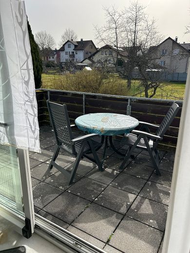 Zweifamilienhaus mit Potenzial: Eine Wohnung bezugsfertig, eine Wohnung zum gestalten und mit viel Raum für eigene Ideen – Foto 12
